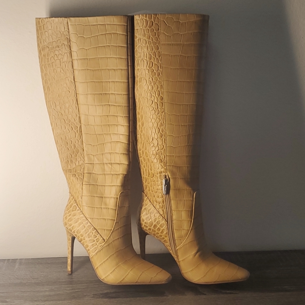 Vince Camuto, Yellow In color, knee high Boots